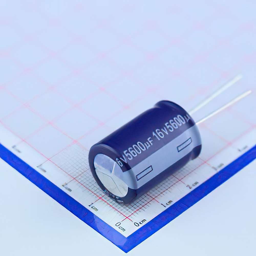 ERZ1CM562M25OT 5600uF ±20% 16V